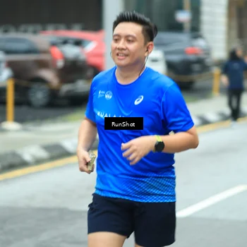 Runner Photo 8629334