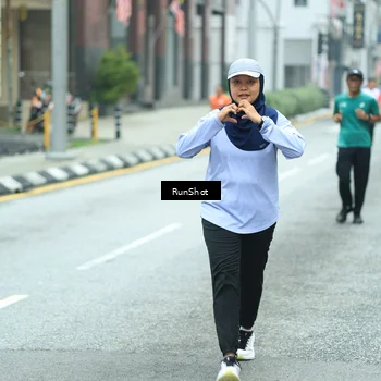 Runner Photo 8629344