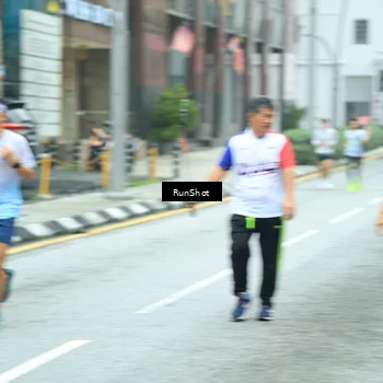 Runner Photo 8629363