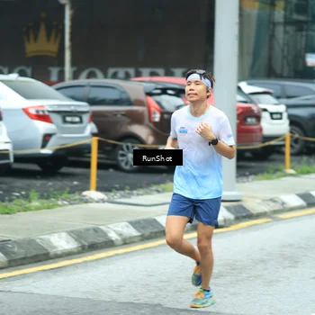 Runner Photo 8629373