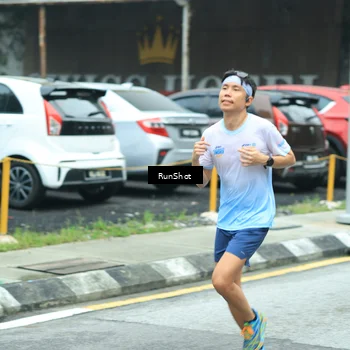 Runner Photo 8629375