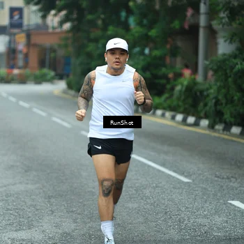 Runner Photo 8629383