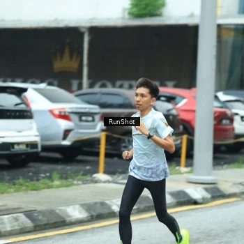 Runner Photo 8629391