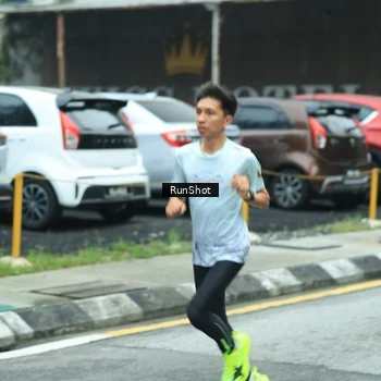 Runner Photo 8629395