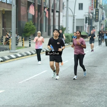 Runner Photo 8629399