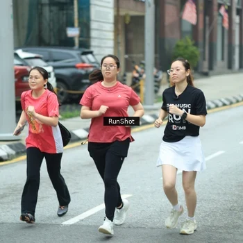 Runner Photo 8629492