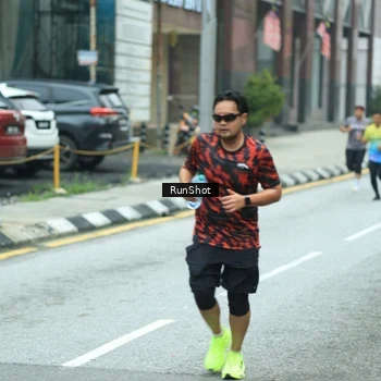 Runner Photo 8629498