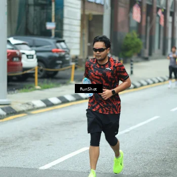 Runner Photo 8629501