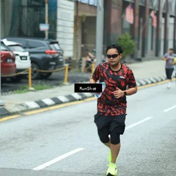 Runner Photo 8629515