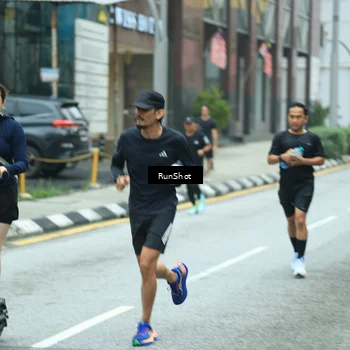 Runner Photo 8629552