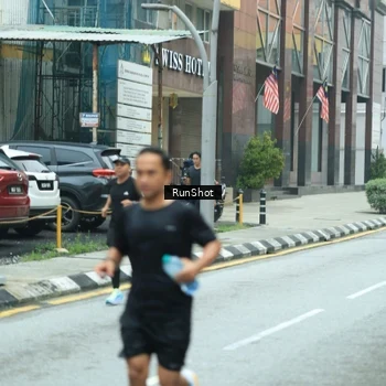 Runner Photo 8629570