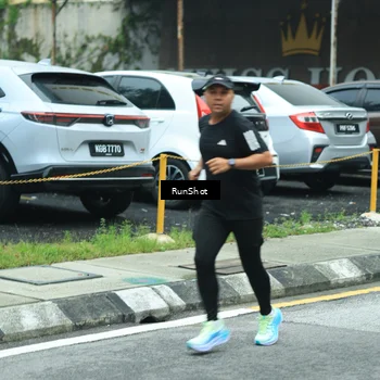 Runner Photo 8629589