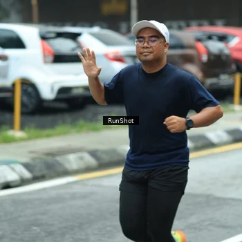 Runner Photo 8629633