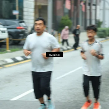 Runner Photo 8629649