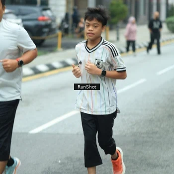 Runner Photo 8629652