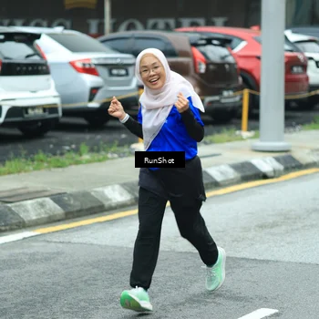 Runner Photo 8629672