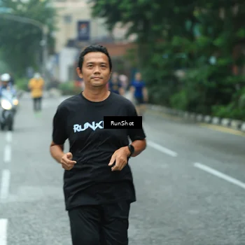 Runner Photo 8629743