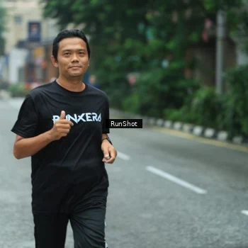 Runner Photo 8629749