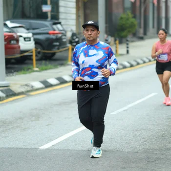Runner Photo 8629794