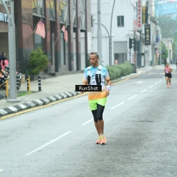 Runner Photo 8629801