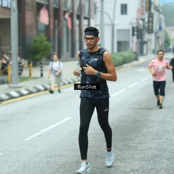 Runner Photo 8629806