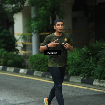 Runner Photo 8629815