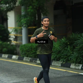 Runner Photo 8629816