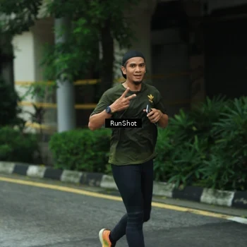 Runner Photo 8629817