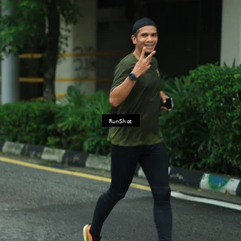 Runner Photo 8629823