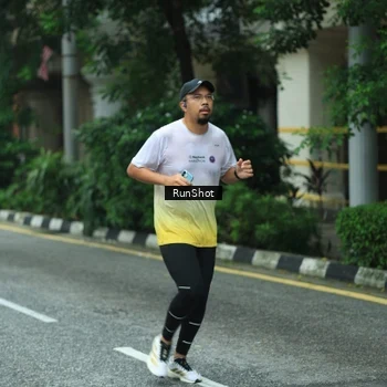 Runner Photo 8629839