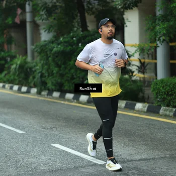 Runner Photo 8629842