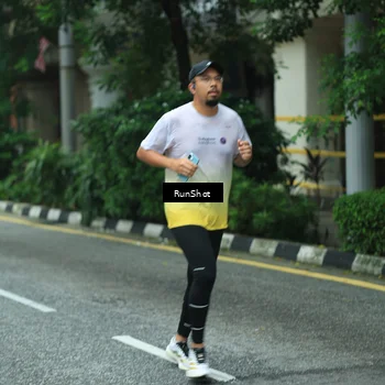 Runner Photo 8629846