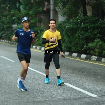Runner Photo 8629864