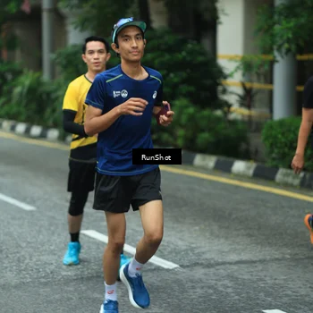 Runner Photo 8629872