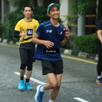 Runner Photo 8629879