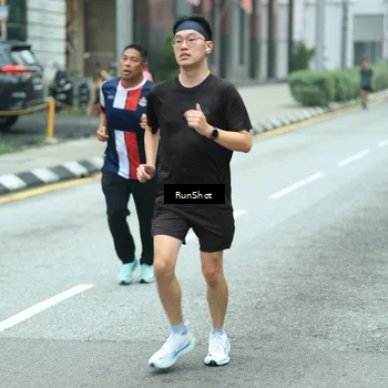 Runner Photo 8629890
