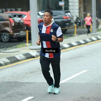 Runner Photo 8629899