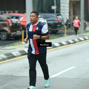 Runner Photo 8629902