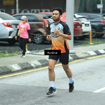Runner Photo 8629920