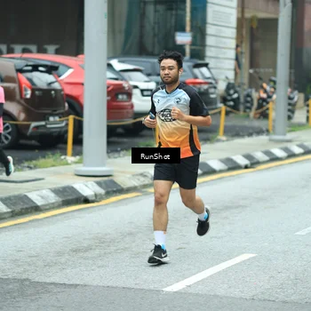 Runner Photo 8629922