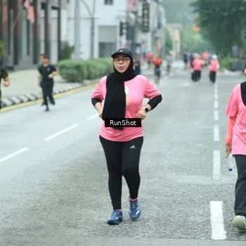 Runner Photo 8629938