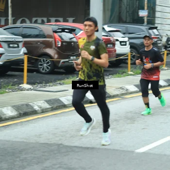 Runner Photo 8629940