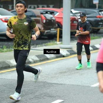 Runner Photo 8629945