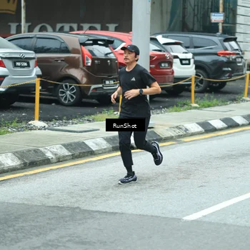 Runner Photo 8629949