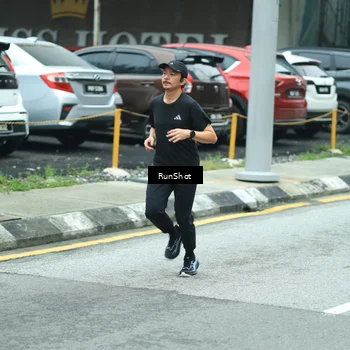 Runner Photo 8629956