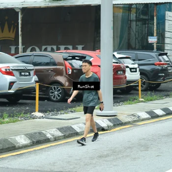 Runner Photo 8629963