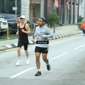 Runner Photo 8629976