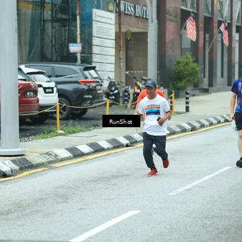Runner Photo 8629987