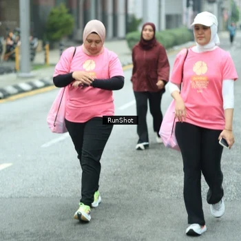 Runner Photo 8630003