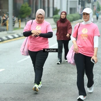 Runner Photo 8630004